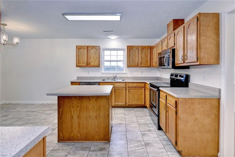 Photo 8 of 36 residential for sale in Hampton virginia Photo 8 of 36 residential for sale in Hampton virginia