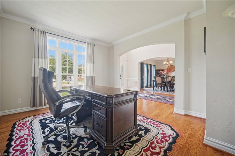 Photo 14 of 49 residential for sale in Virginia Beach virginia