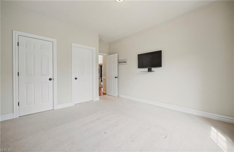 Photo 20 of 49 residential for sale in Virginia Beach virginia