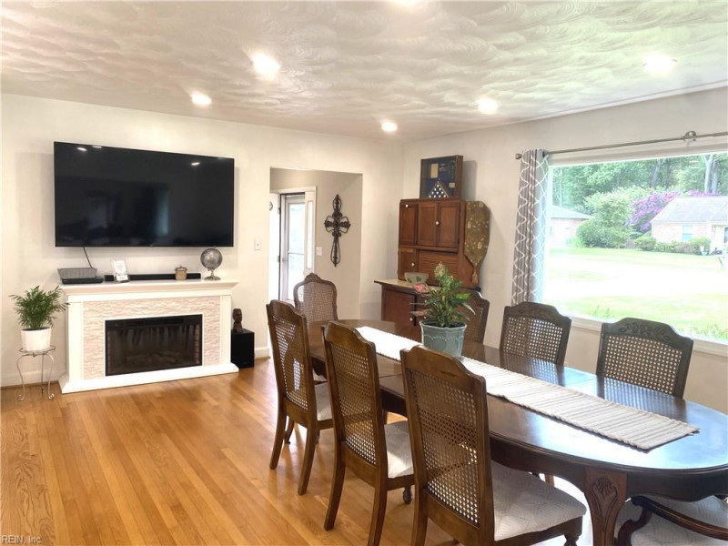 Photo 9 of 49 residential for sale in Virginia Beach virginia Photo 9 of 49 residential for sale in Virginia Beach virginia