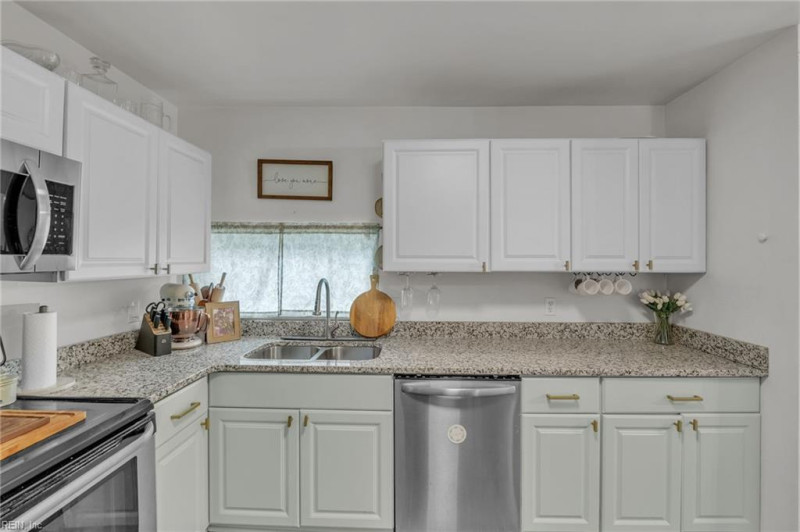 Photo 11 of 34 residential for sale in Norfolk virginia Photo 11 of 34 residential for sale in Norfolk virginia
