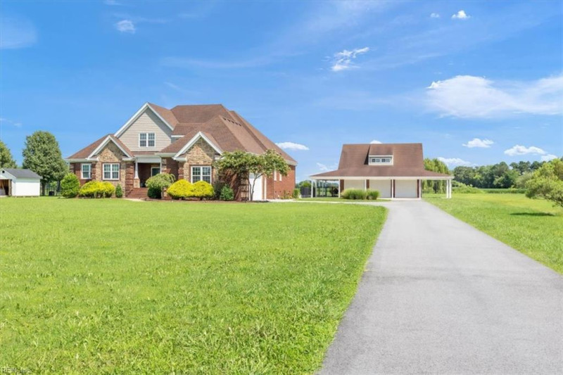 Photo 3 of 50 residential for sale in Chesapeake virginia