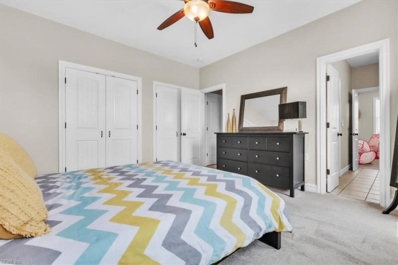 Photo 36 of 50 residential for sale in Chesapeake virginia