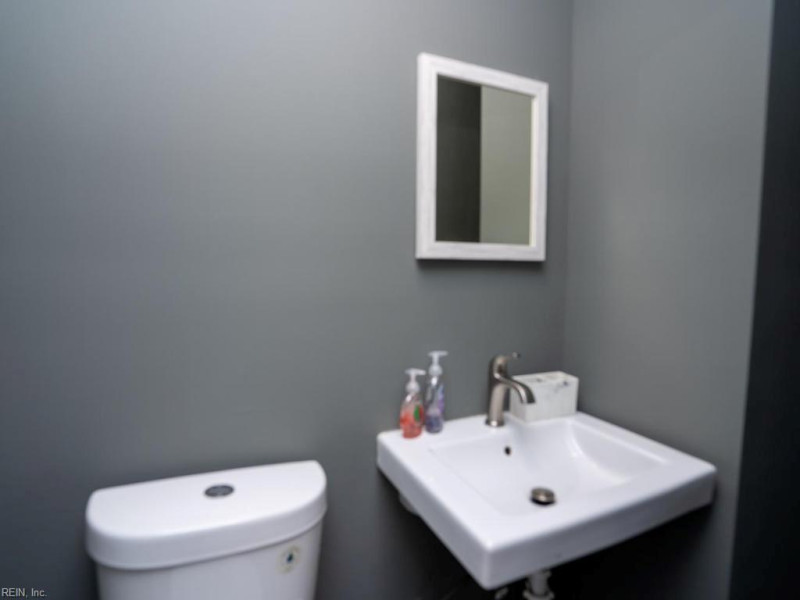 Photo 22 of 31 residential for sale in Norfolk virginia