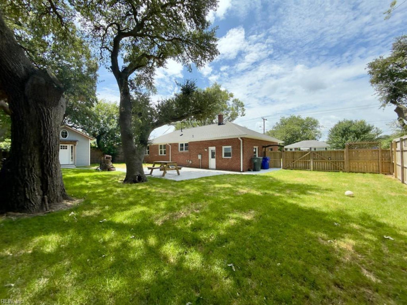 Photo 29 of 31 residential for sale in Norfolk virginia