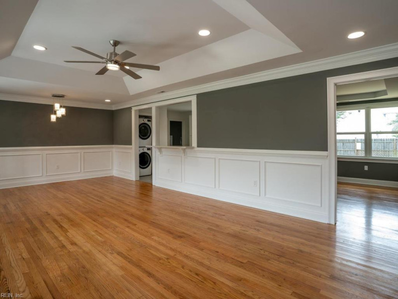 Photo 7 of 31 residential for sale in Norfolk virginia