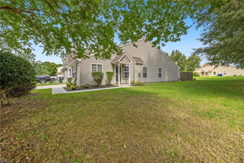 Photo 3 of 31 residential for sale in Suffolk virginia Photo 3 of 31 residential for sale in Suffolk virginia