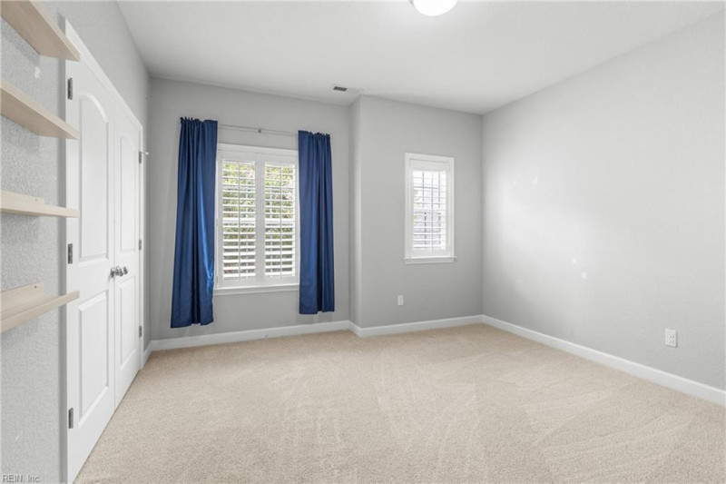 Photo 13 of 20 residential for sale in Virginia Beach virginia