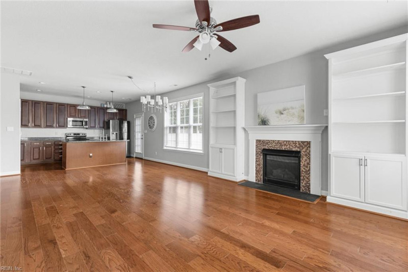 Photo 9 of 20 residential for sale in Virginia Beach virginia