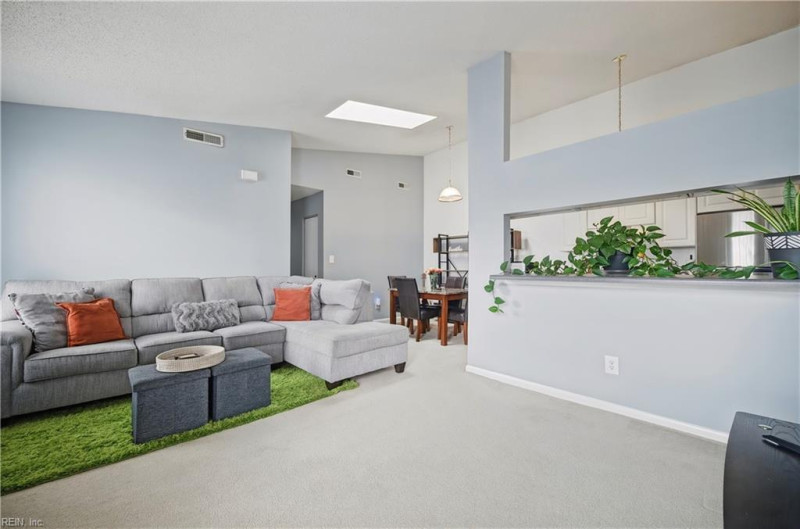 Photo 3 of 21 residential for sale in Virginia Beach virginia
