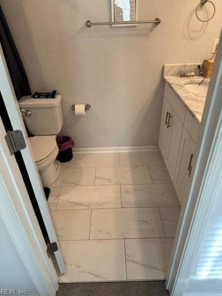 Photo 13 of 24 residential for sale in Portsmouth virginia