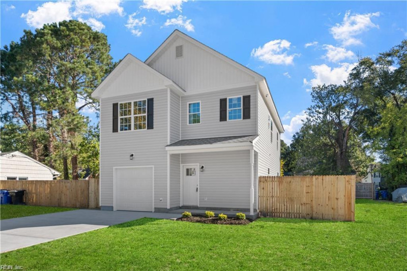 Photo 2 of 24 residential for sale in Portsmouth virginia