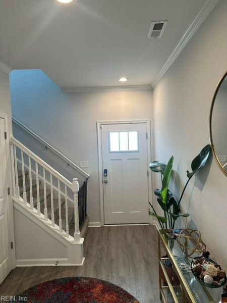 Photo 8 of 24 residential for sale in Portsmouth virginia
