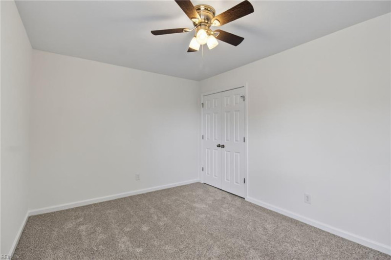 Photo 22 of 36 residential for sale in Portsmouth virginia