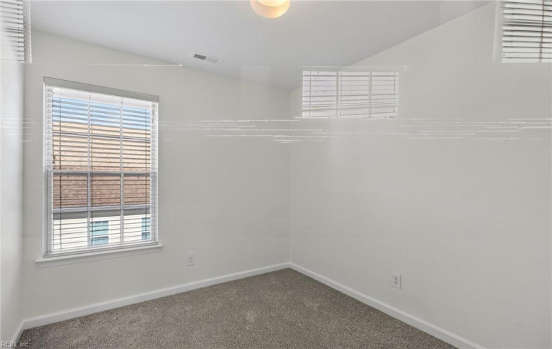 Photo 24 of 36 residential for sale in Portsmouth virginia
