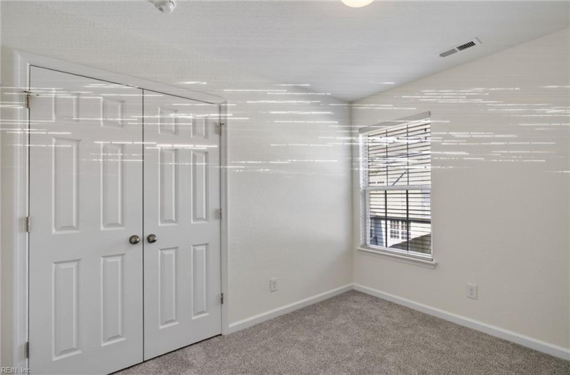 Photo 25 of 36 residential for sale in Portsmouth virginia