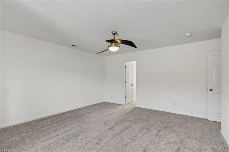 Photo 28 of 36 residential for sale in Portsmouth virginia