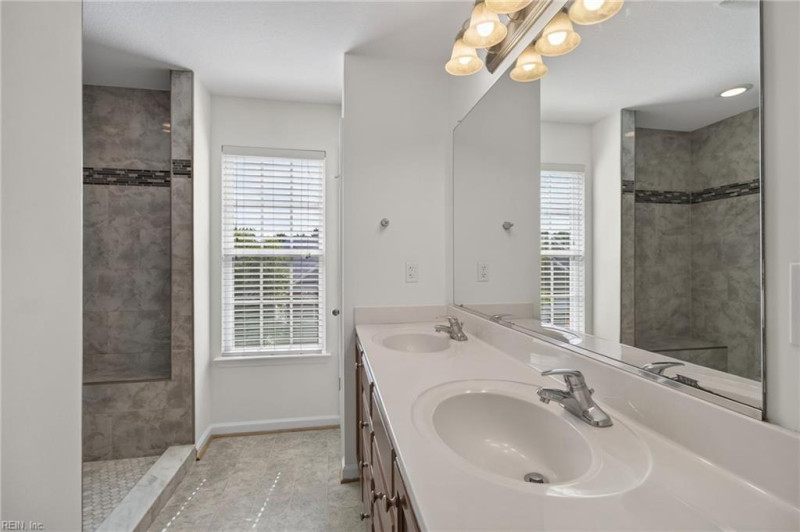 Photo 29 of 36 residential for sale in Portsmouth virginia