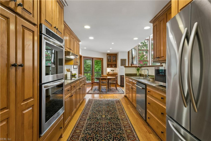 Photo 16 of 50 residential for sale in Williamsburg virginia Photo 16 of 50 residential for sale in Williamsburg virginia