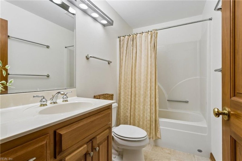 Photo 40 of 50 residential for sale in Williamsburg virginia Photo 40 of 50 residential for sale in Williamsburg virginia