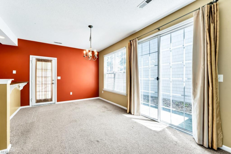 Photo 7 of 35 residential for sale in Chesapeake virginia Photo 7 of 35 residential for sale in Chesapeake virginia