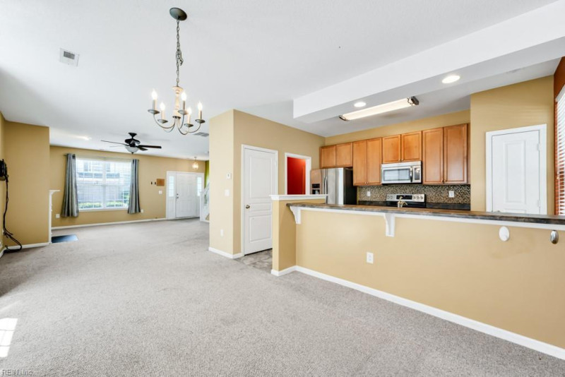Photo 8 of 35 residential for sale in Chesapeake virginia Photo 8 of 35 residential for sale in Chesapeake virginia