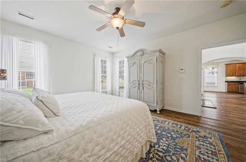 Photo 10 of 50 residential for sale in Chesapeake virginia Photo 10 of 50 residential for sale in Chesapeake virginia