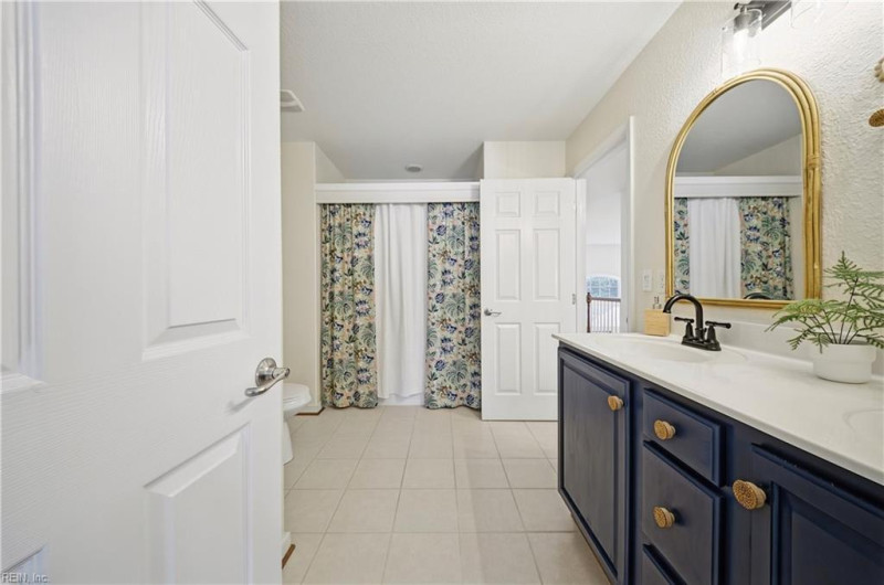 Photo 16 of 50 residential for sale in Chesapeake virginia Photo 16 of 50 residential for sale in Chesapeake virginia