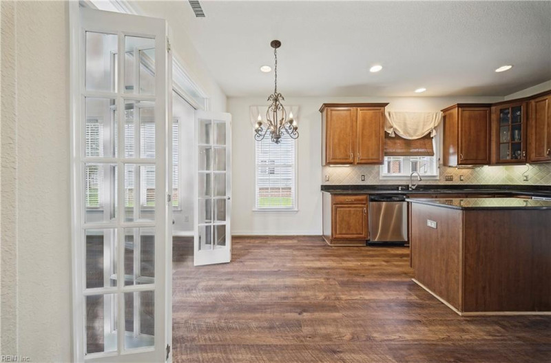Photo 7 of 50 residential for sale in Chesapeake virginia Photo 7 of 50 residential for sale in Chesapeake virginia