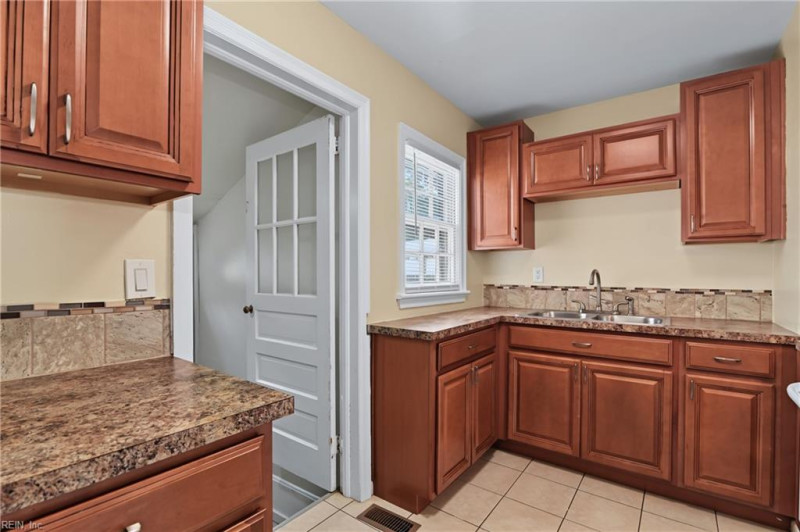 Photo 12 of 37 residential for sale in Norfolk virginia Photo 12 of 37 residential for sale in Norfolk virginia
