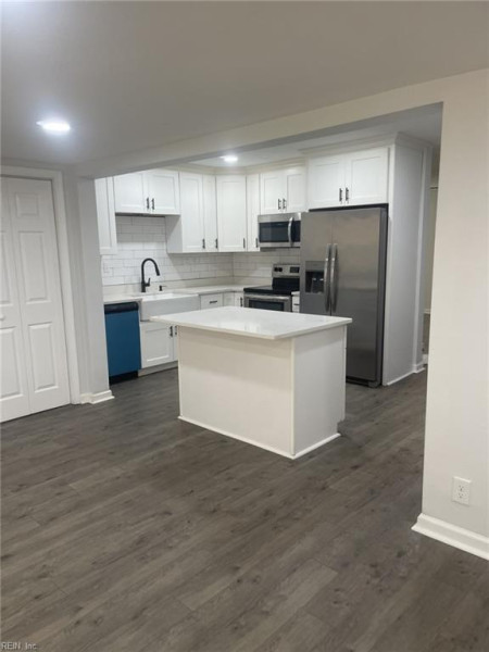 Photo 9 of 27 residential for sale in Norfolk virginia