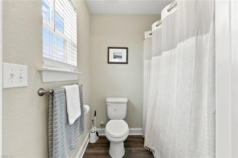 Photo 33 of 50 residential for sale in Moyock virginia