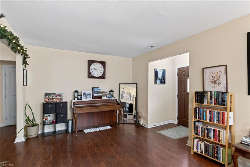 Photo 7 of 31 residential for sale in Norfolk virginia Photo 7 of 31 residential for sale in Norfolk virginia