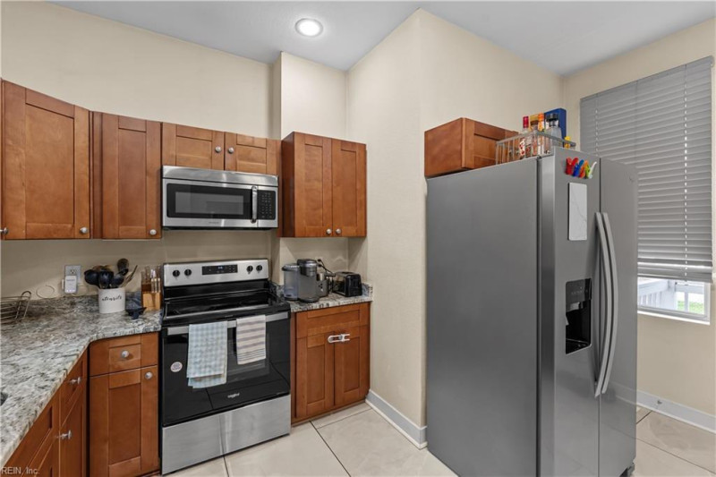 Photo 15 of 43 residential for sale in Norfolk virginia
