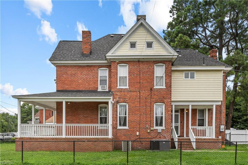 Photo 38 of 43 residential for sale in Norfolk virginia