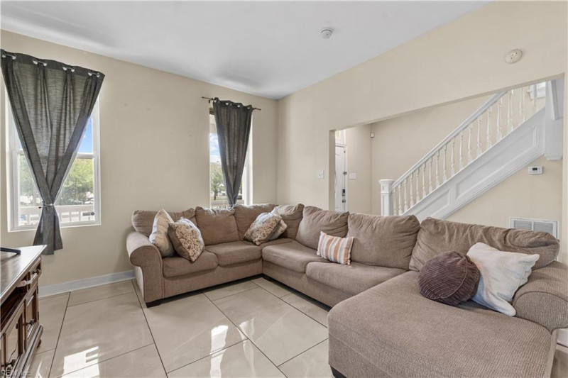 Photo 8 of 43 residential for sale in Norfolk virginia
