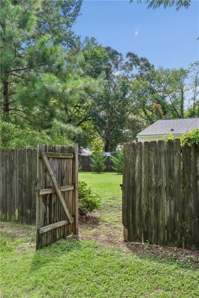 Photo 37 of 42 residential for sale in Newport News virginia Photo 37 of 42 residential for sale in Newport News virginia
