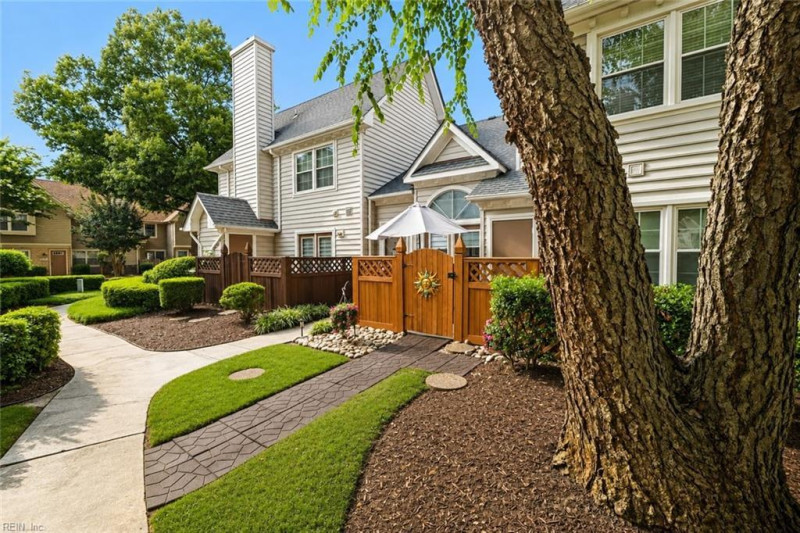 Photo 1 of 17 residential for sale in Chesapeake virginia Photo 1 of 17 residential for sale in Chesapeake virginia