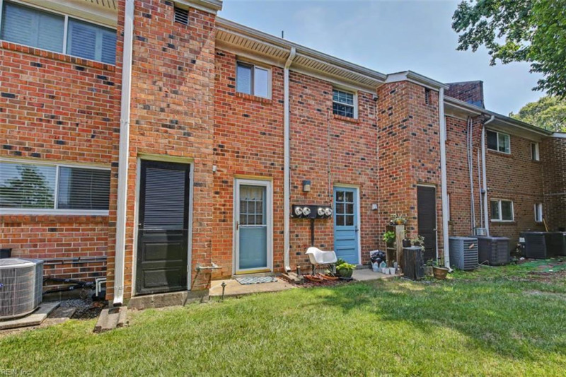Photo 18 of 19 residential for sale in Virginia Beach virginia Photo 18 of 19 residential for sale in Virginia Beach virginia