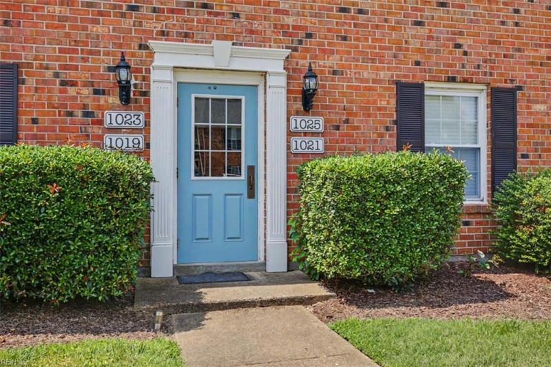 Photo 2 of 19 residential for sale in Virginia Beach virginia Photo 2 of 19 residential for sale in Virginia Beach virginia