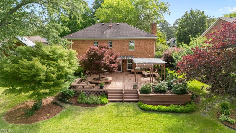 Photo 32 of 37 residential for sale in Chesapeake virginia Photo 32 of 37 residential for sale in Chesapeake virginia