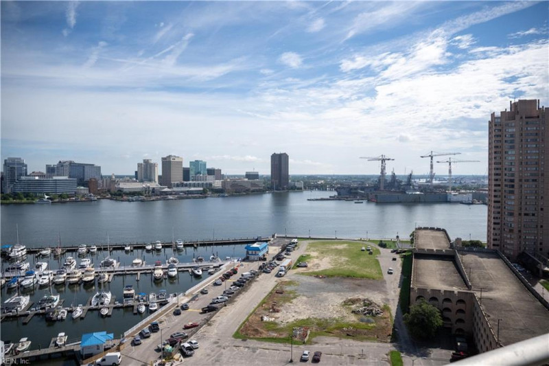 Photo 7 of 15 residential for sale in Portsmouth virginia