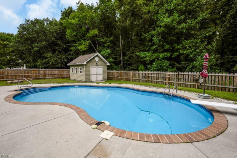 Photo 33 of 42 residential for sale in Chesapeake virginia Photo 33 of 42 residential for sale in Chesapeake virginia