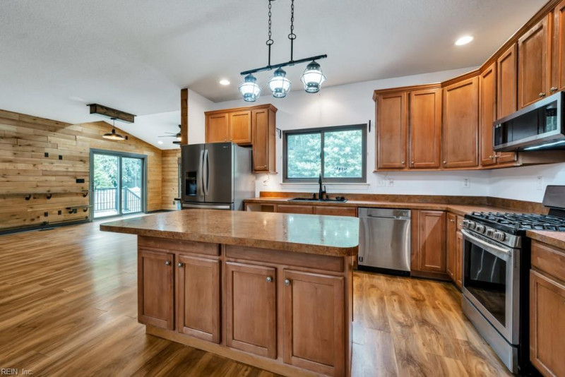 Photo 9 of 42 residential for sale in Chesapeake virginia Photo 9 of 42 residential for sale in Chesapeake virginia