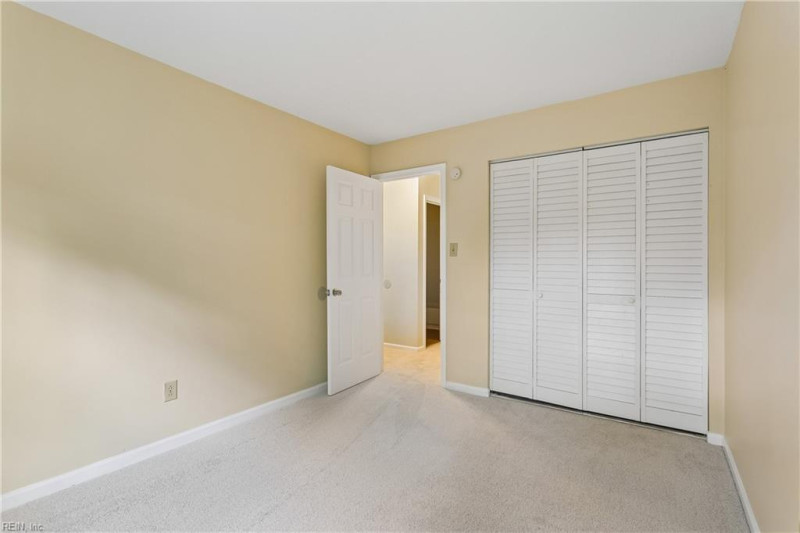 Photo 19 of 34 residential for sale in Hampton virginia
