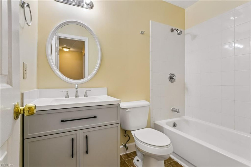 Photo 22 of 34 residential for sale in Hampton virginia