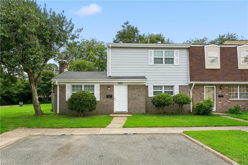 Photo 31 of 34 residential for sale in Hampton virginia