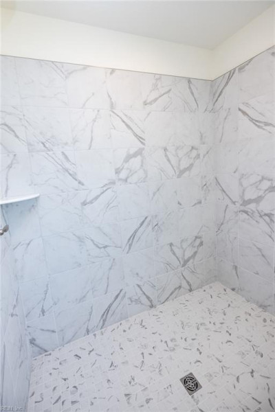 Photo 10 of 47 residential for sale in Suffolk virginia