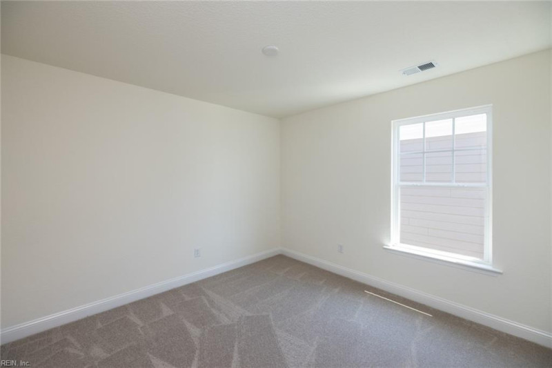 Photo 17 of 47 residential for sale in Suffolk virginia
