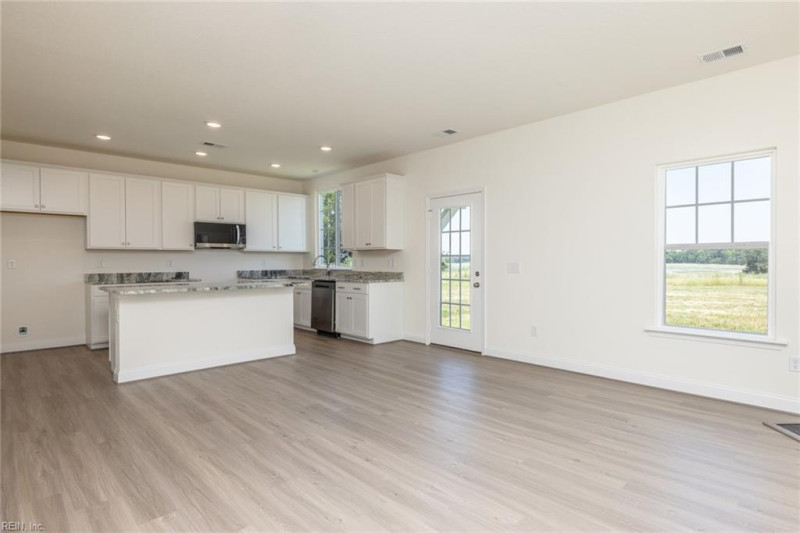 Photo 41 of 47 residential for sale in Suffolk virginia